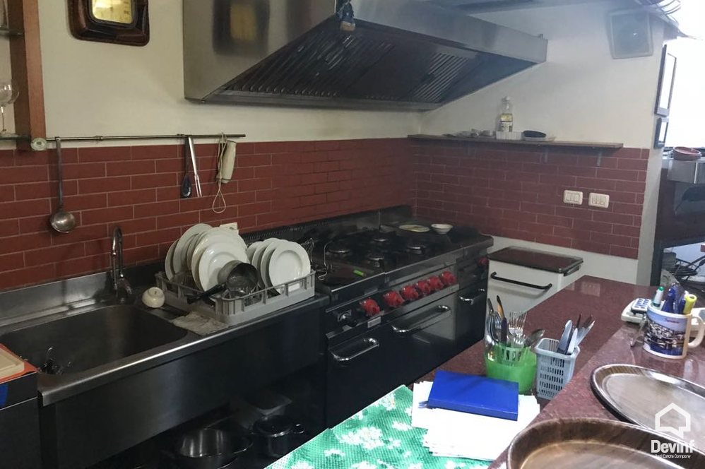 Tirane For Rent Basement/Garage  Near the Ballet School 