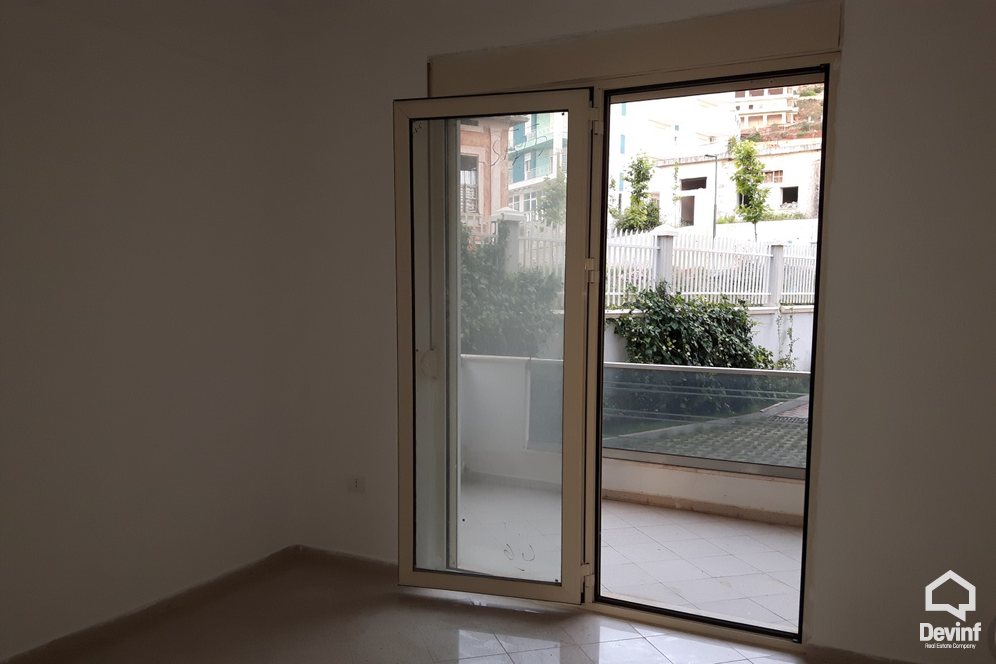 Vlore For Sale Apartment 2+1+A In the Coastal City of Vlora bregdet