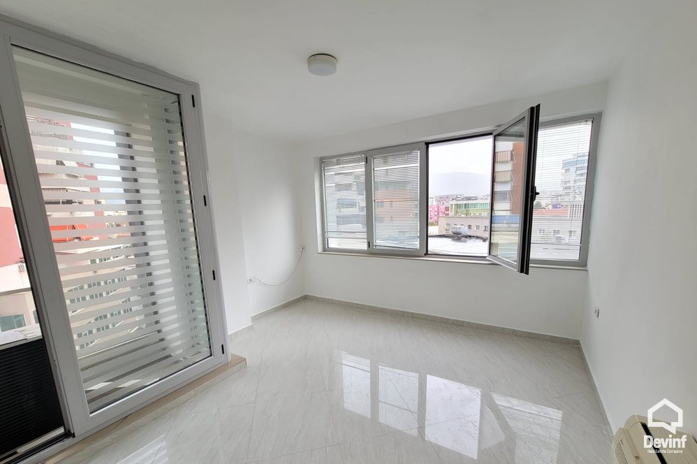 Tirane Qera Zyre 2+1+A Zyre ne qender te Tiranes apartament qender biznesi ndertese multifunksionale