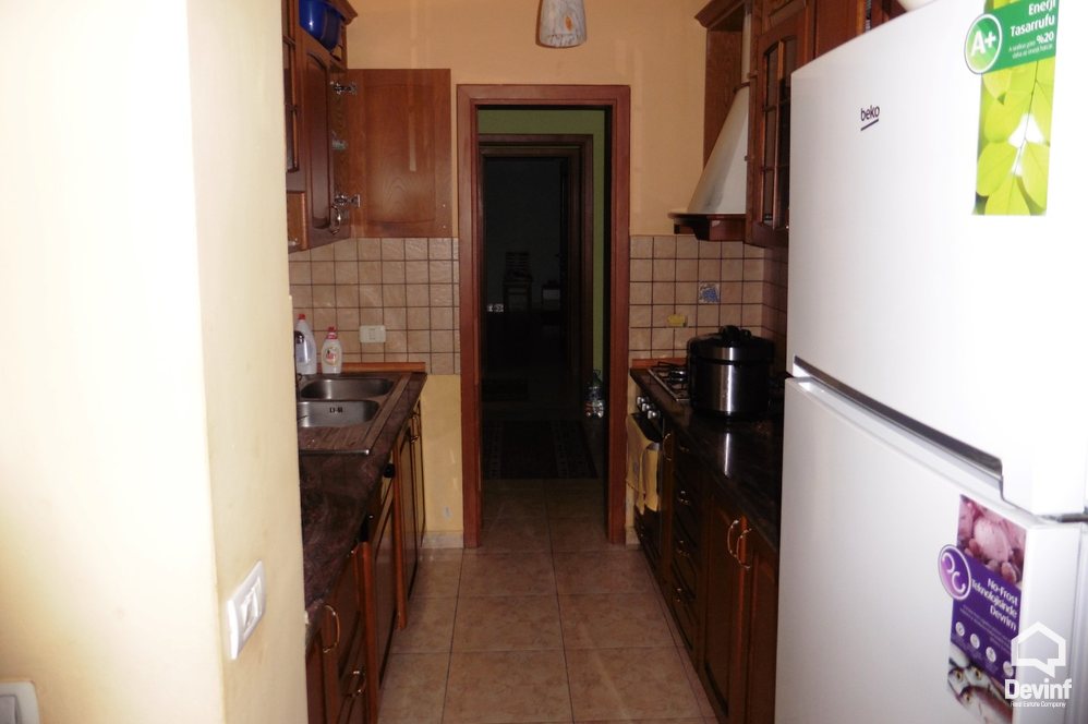 Tirane Shitje Apartament 3+1+G Prane ish Ekspozites Shqiperia Sot apartament