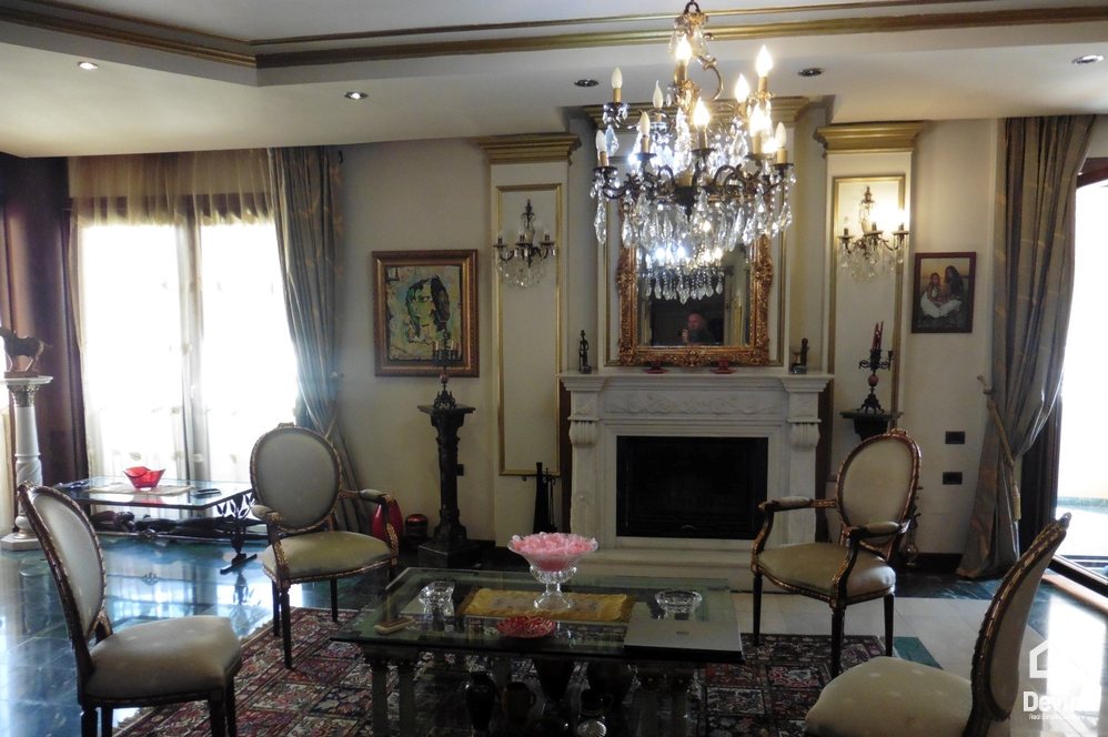 Tirane Qera Apartament 3+1+G Apartament ne zonen e Bllokut apartament