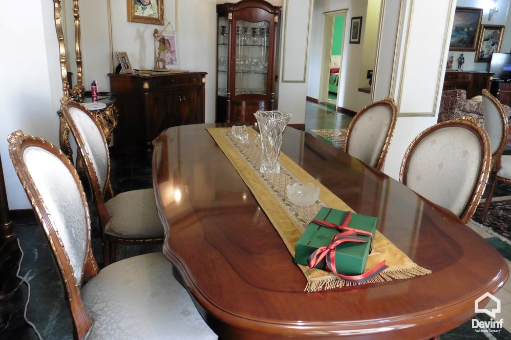Tirane Qera Apartament 3+1+G Apartament ne zonen e Bllokut apartament