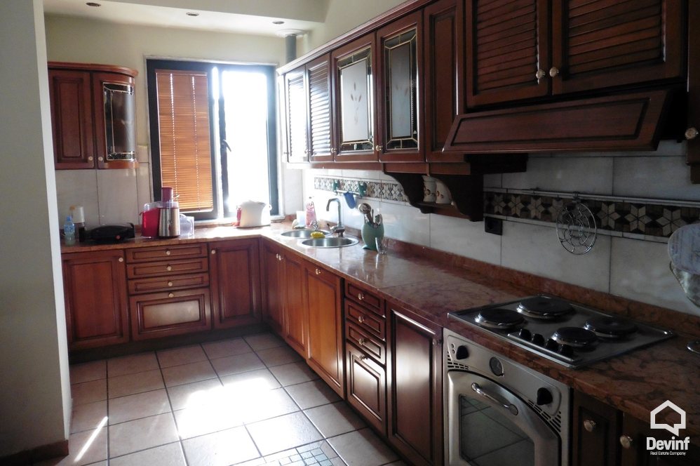 Tirane Qera Apartament 3+1+G Apartament ne zonen e Bllokut apartament
