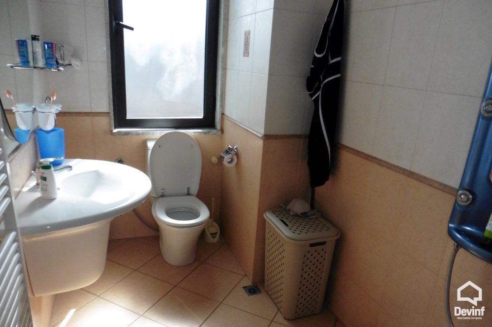 Tirane Qera Apartament 3+1+G Apartament ne zonen e Bllokut apartament