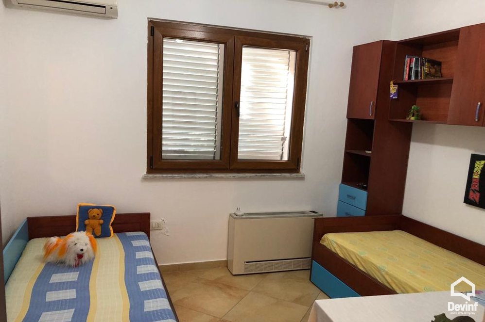 Durres Shitje Vile 4+1+G Kompleks vilash ne Qerret bregdet kompleks rezidencial vile