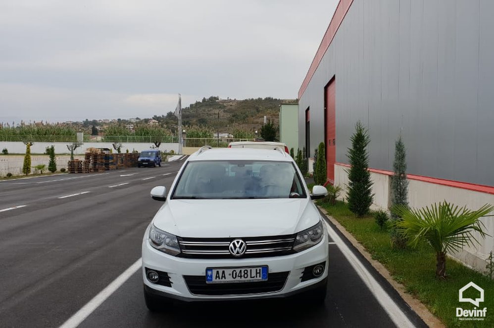 Tirane Qera Magazine  Magazine ne Komunen Vaqarr, Tirane magazine