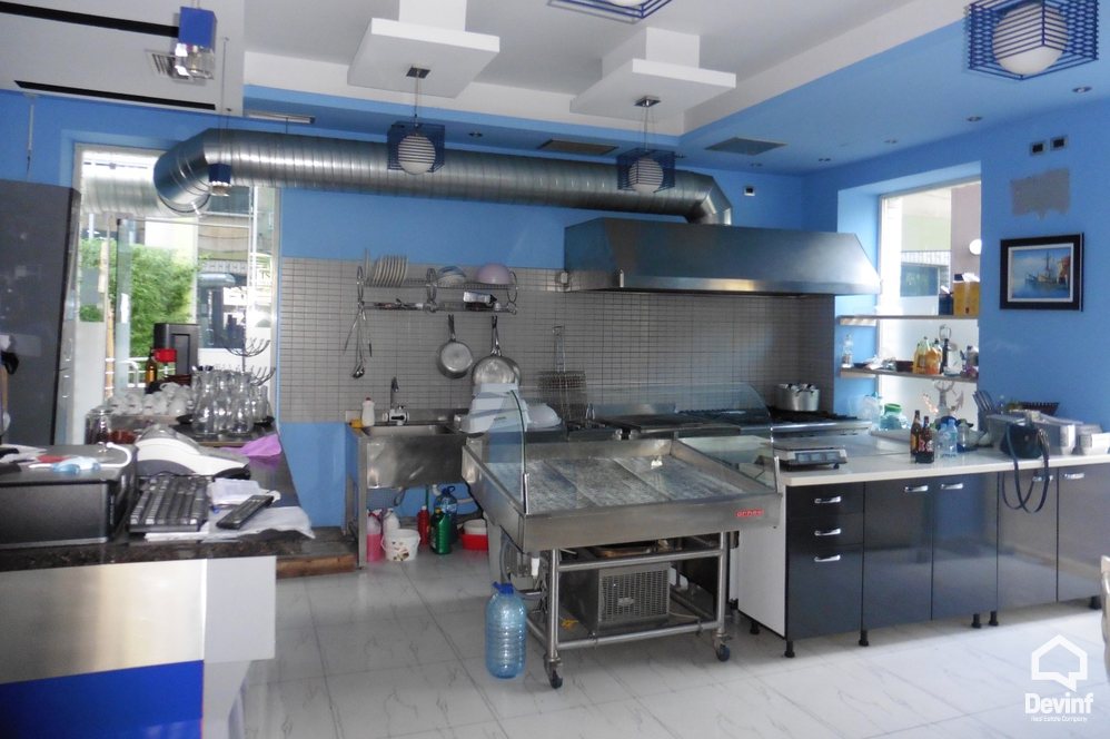 Tirane Qera Bar-Restorant  Restorant prane Stadiumit Selman Stermasi dyqan bar-kafe