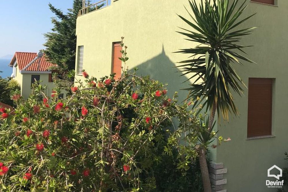 Vlore For Sale Villa Me shume se 4 dhoma The villa is located i Vlora City bregdet Residential Complex