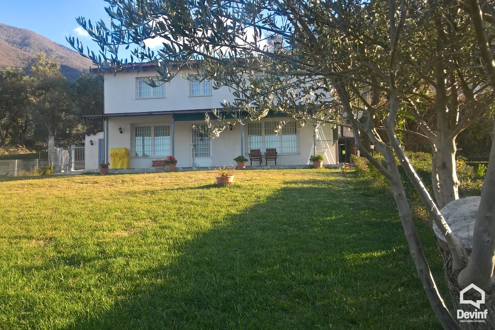 Tirane For Sale Houses 4+1+G Priske, Dajt turistike Booking/AirBnB shtepi