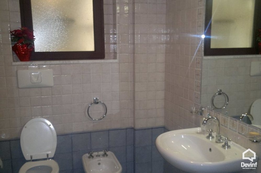 Tirane Shitje Apartament 3+1+G Apartament ne nje ndertim modern ne qender te Tiranes apartament