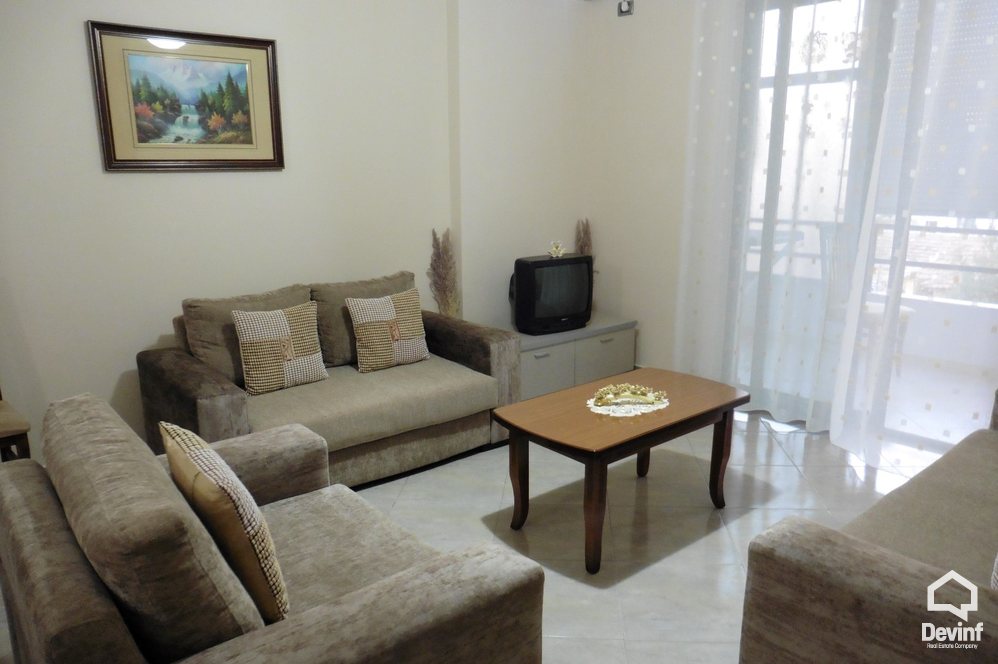 Tirane Qera Apartament 2+1+A Rruga e Dibres, prane Viles Gold apartament