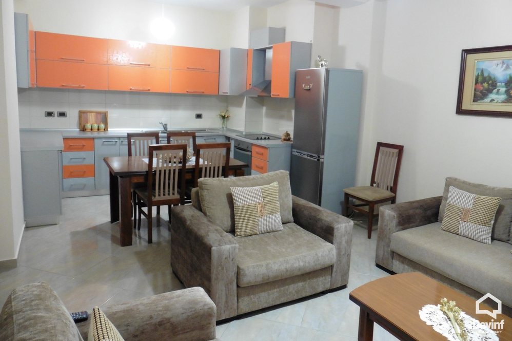 Tirane Qera Apartament 2+1+A Rruga e Dibres, prane Viles Gold apartament