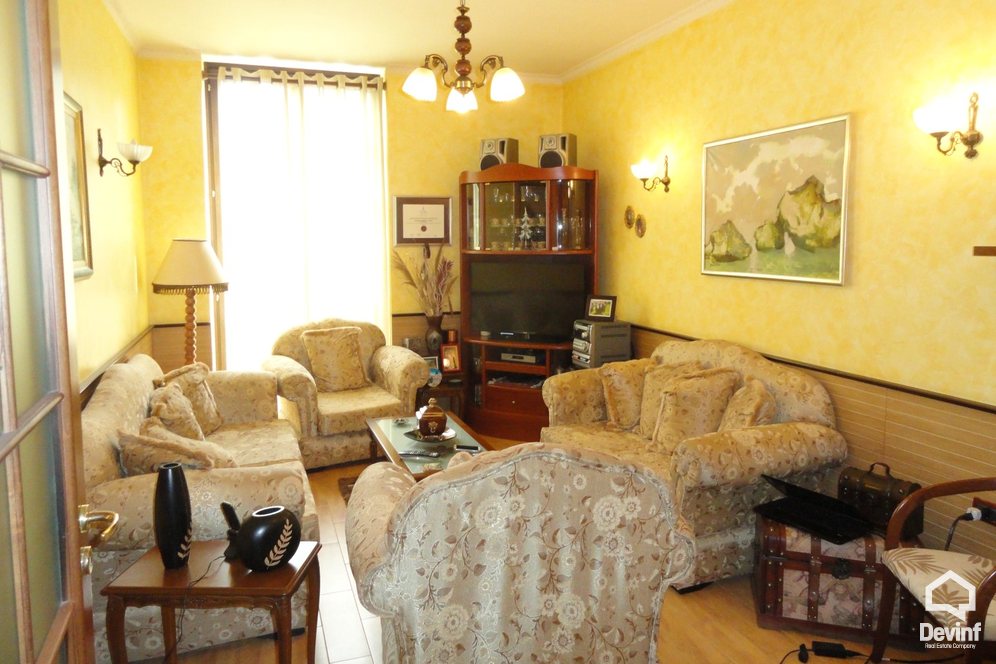 Tirane Shitje Apartament 3+1+G Apartament ne zonen e Bllokut apartament