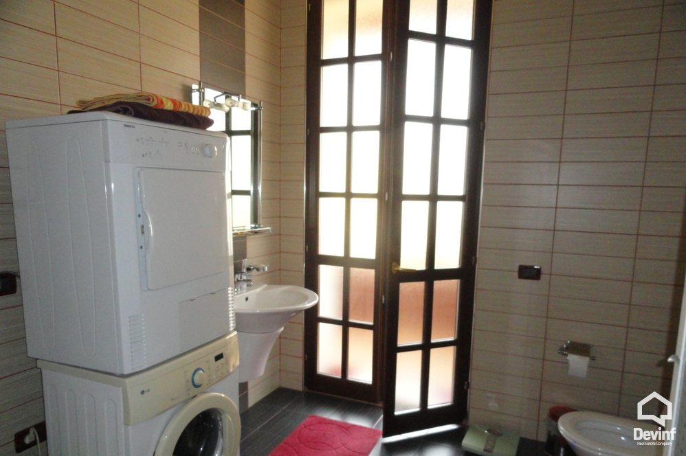 Tirane Shitje Apartament 3+1+G Apartament ne zonen e Bllokut apartament