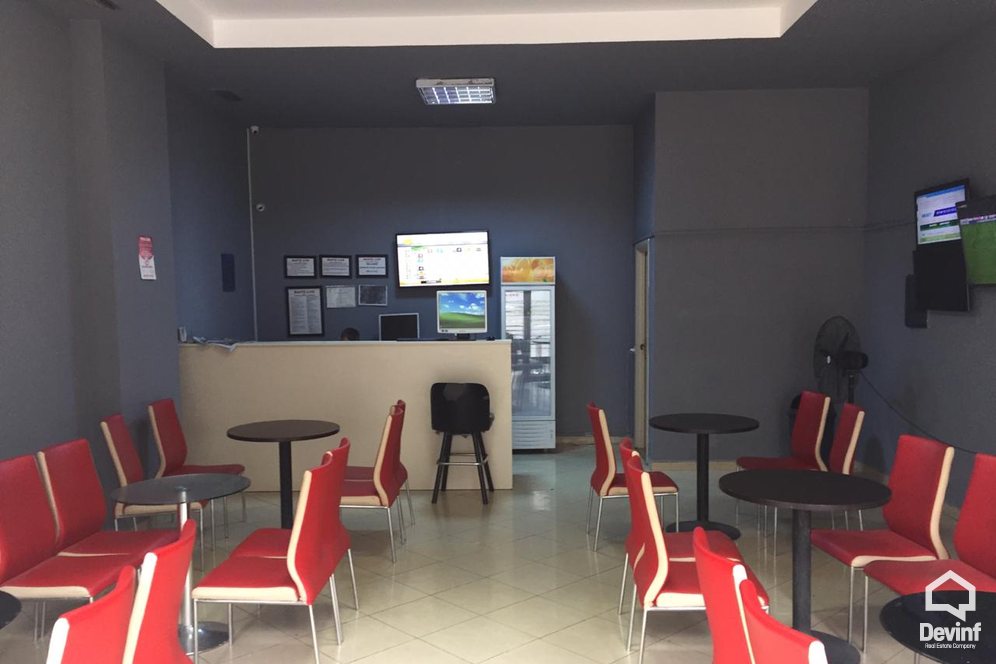 Tirane Shitje Dyqan  Bulevardi Bajram Curri, prane shkolles Hoteleri-Turizem apartament