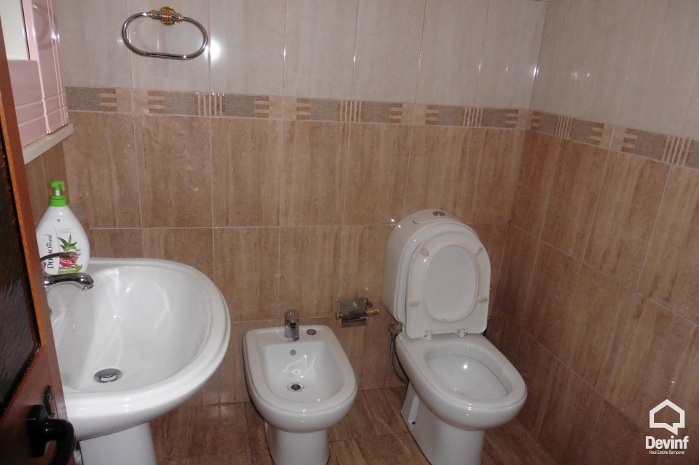 Tirane Qera Apartament 2+1+A Apartament ne Rr. Elbasanit apartament