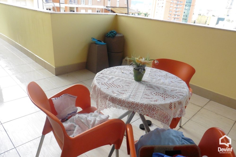 Tirane Qera Apartament 2+1+A Apartament ne Rr. Elbasanit apartament