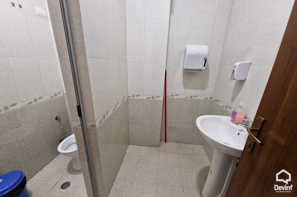 Tirane Qera Zyre  Zyre ne Rrugen e Dibres, prane 9 katesheve zyre call center