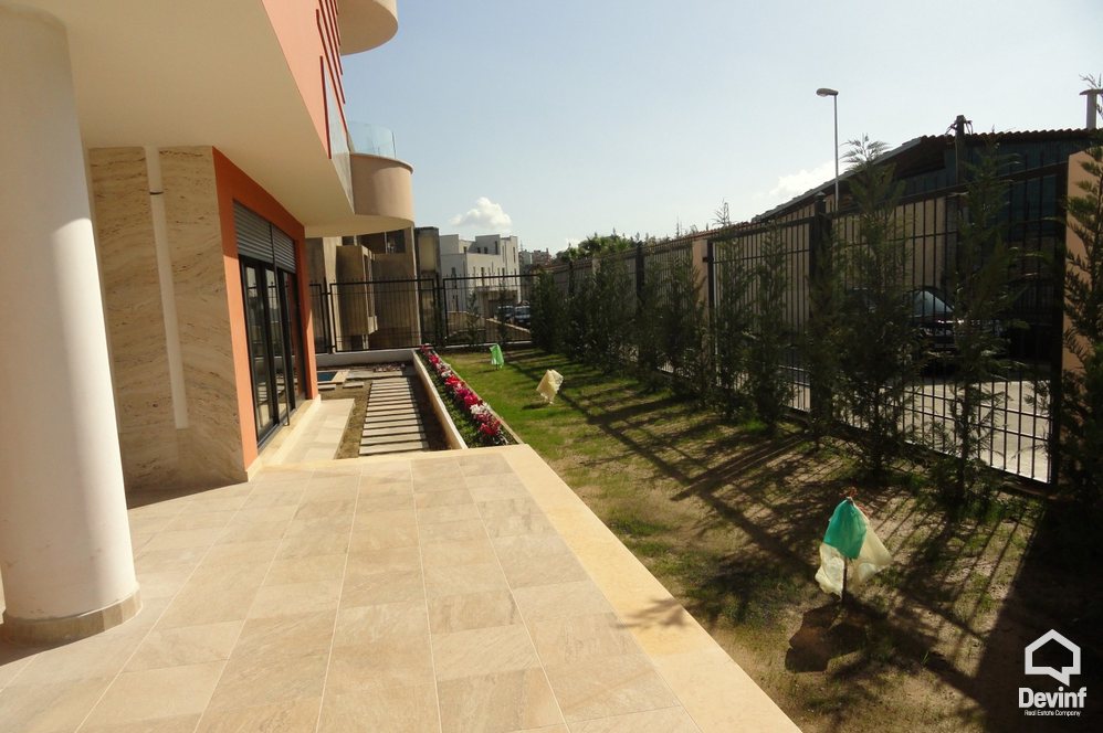 Tirane For Sale Villa 4+1+A New villa near the artificial lake of Tirana Residential Complex