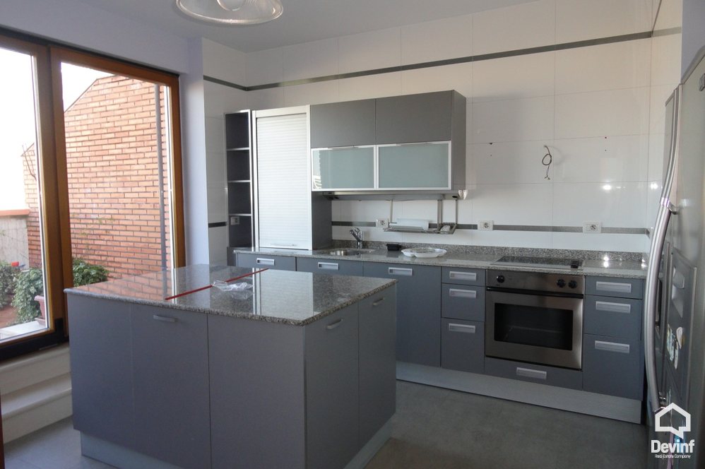 Tirane For Sale Apartment 3+1+G The building is located near the Artistic Lyceum, in Elbasani Street Apartment