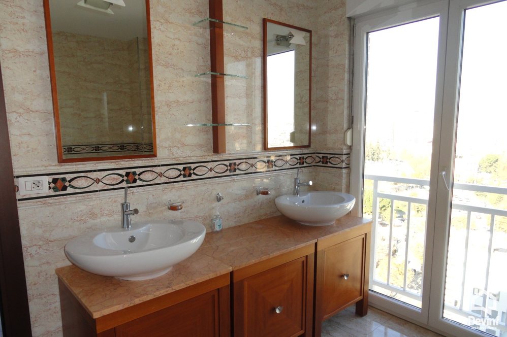 Tirane For Sale Apartment 3+1+G The building is located near the Artistic Lyceum, in Elbasani Street Apartment
