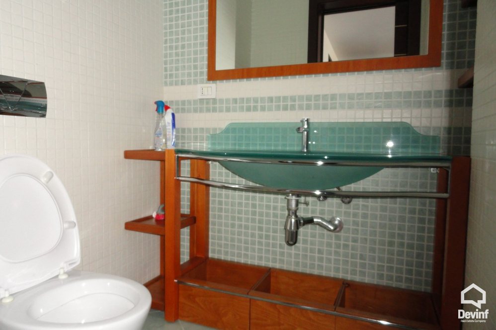 Tirane For Sale Apartment 3+1+G The building is located near the Artistic Lyceum, in Elbasani Street Apartment