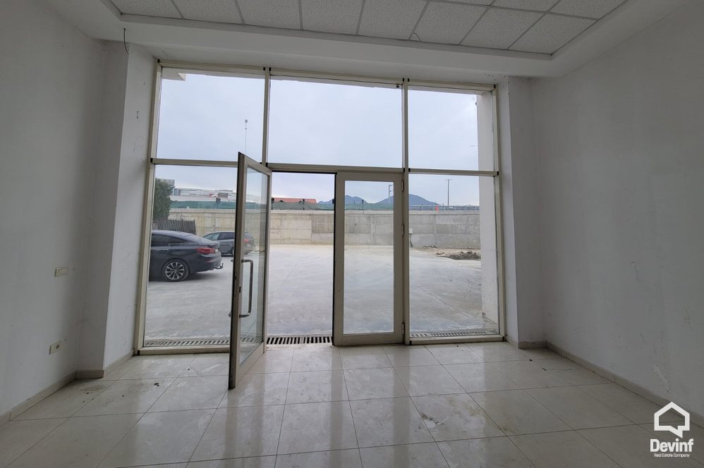 Tirane Qera Ndertese Multifunksionale  Objekt magazinimi/ekspozite prane Qendres Tregtare TEG magazine klinike spitalore ndertese multifunksionale toke bujqesore prodhim show room