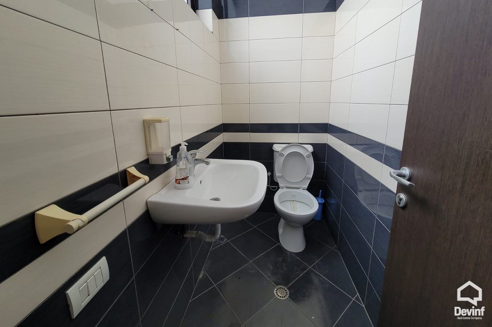 Tirane Qera Ndertese Multifunksionale  Objekt magazinimi/ekspozite prane Qendres Tregtare TEG magazine klinike spitalore ndertese multifunksionale toke bujqesore prodhim show room