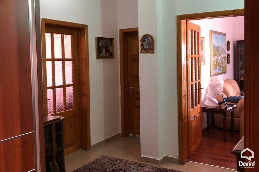 Tirane Shitje Apartament 3+1+A Rruga Budi apartament