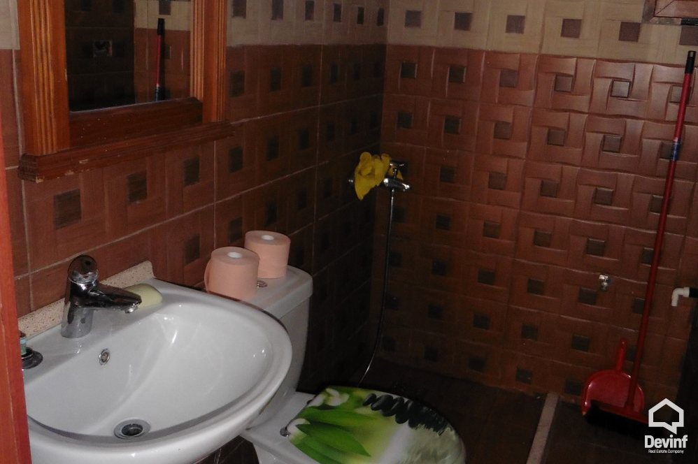 Tirane For Rent Shop  In Sauk area Office Shop