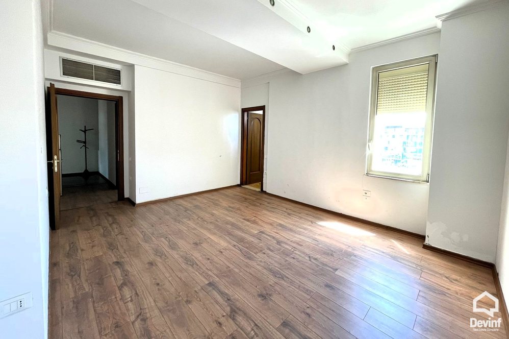 Tirane For Sale Apartment 2+1 In the Former Bllok, Tirane Apartment Office Booking/AirBnB