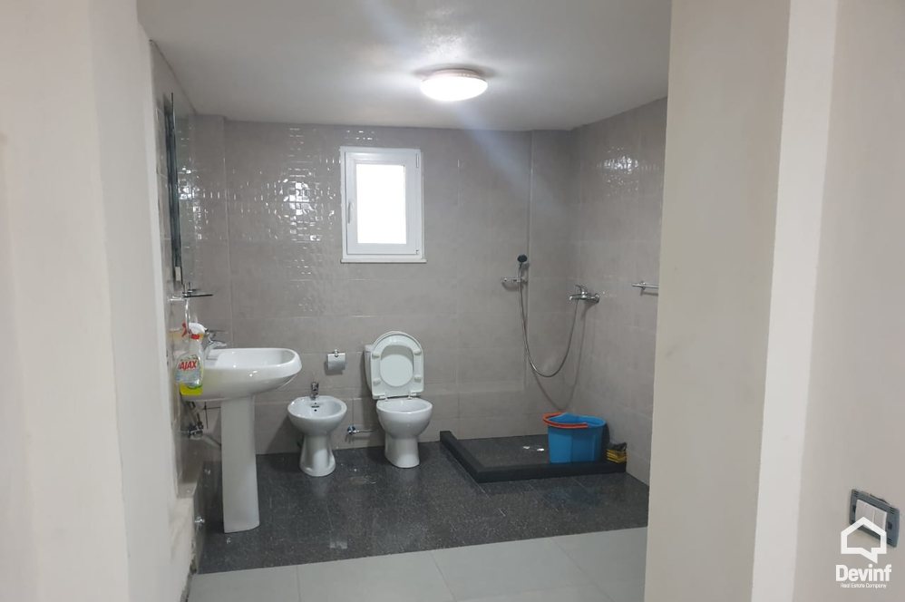 Tirane Qera Magazine  Magazine mbrapa qendres Globe apartament