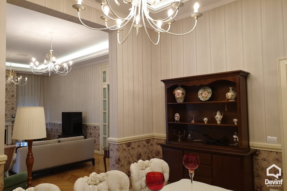 Tirane Qera Vile 4+1+G Vila ne zonen Rezidenciale prane TEG kompleks rezidencial