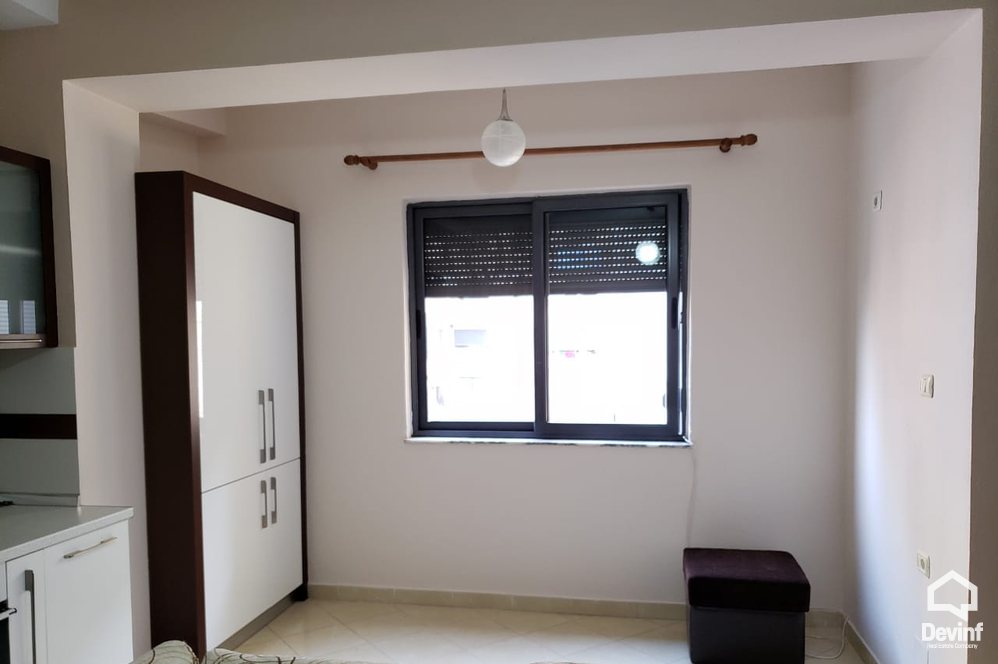 Tirane Shitje Apartament 2+1+A Rruga 5 Maji apartament