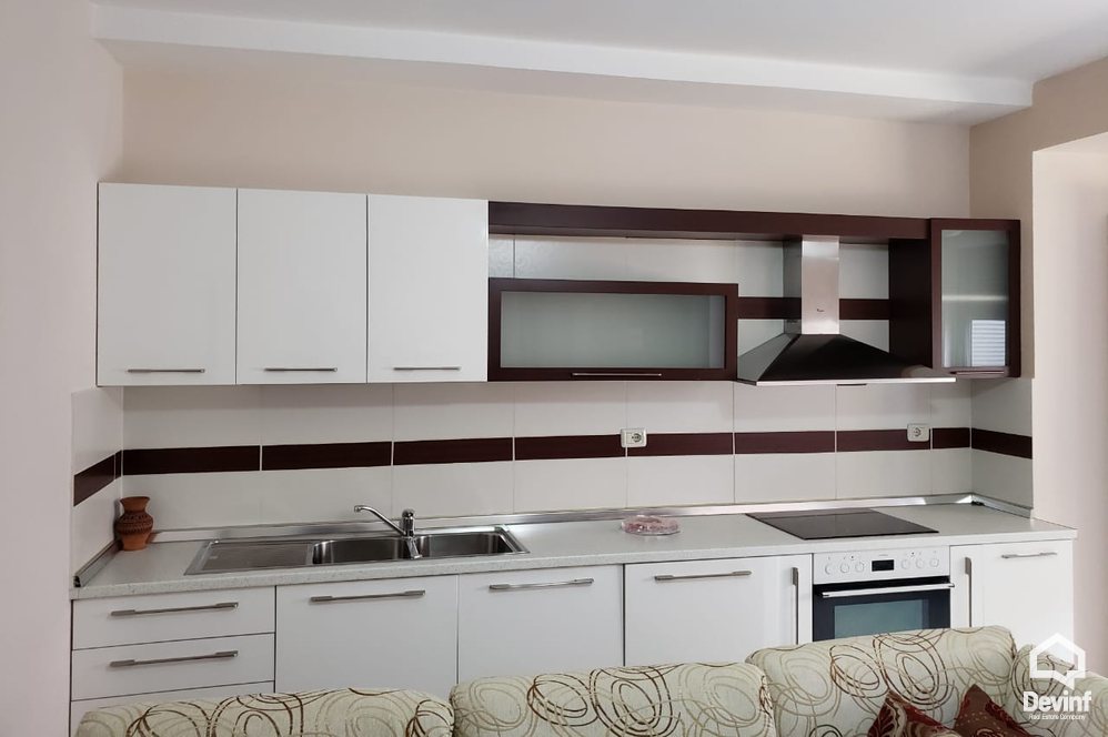 Tirane Shitje Apartament 2+1+A Rruga 5 Maji apartament
