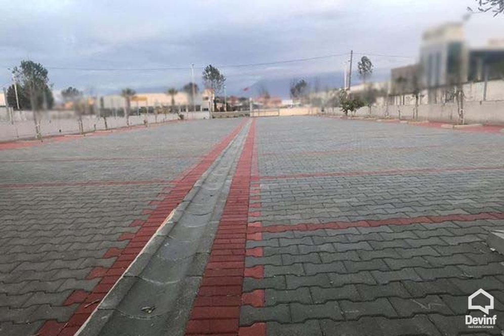 Tirane Qera Toke  Ne autostraden nga Tirana ne Durres  toke per ndertim
