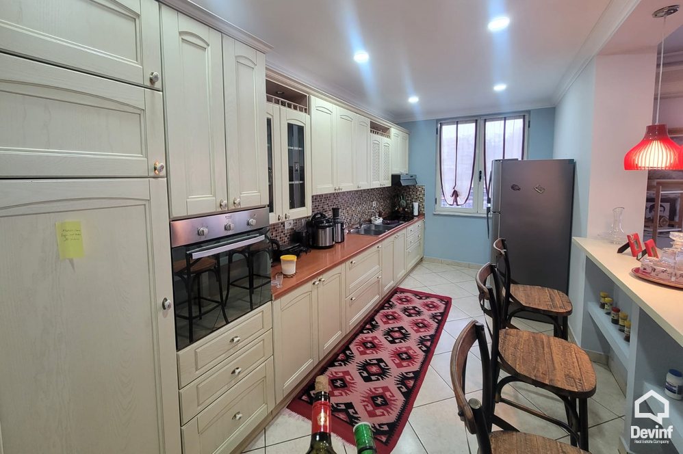 Tirane Qera Apartament 2+1 Ne Rrugen Sami Frasheri apartament