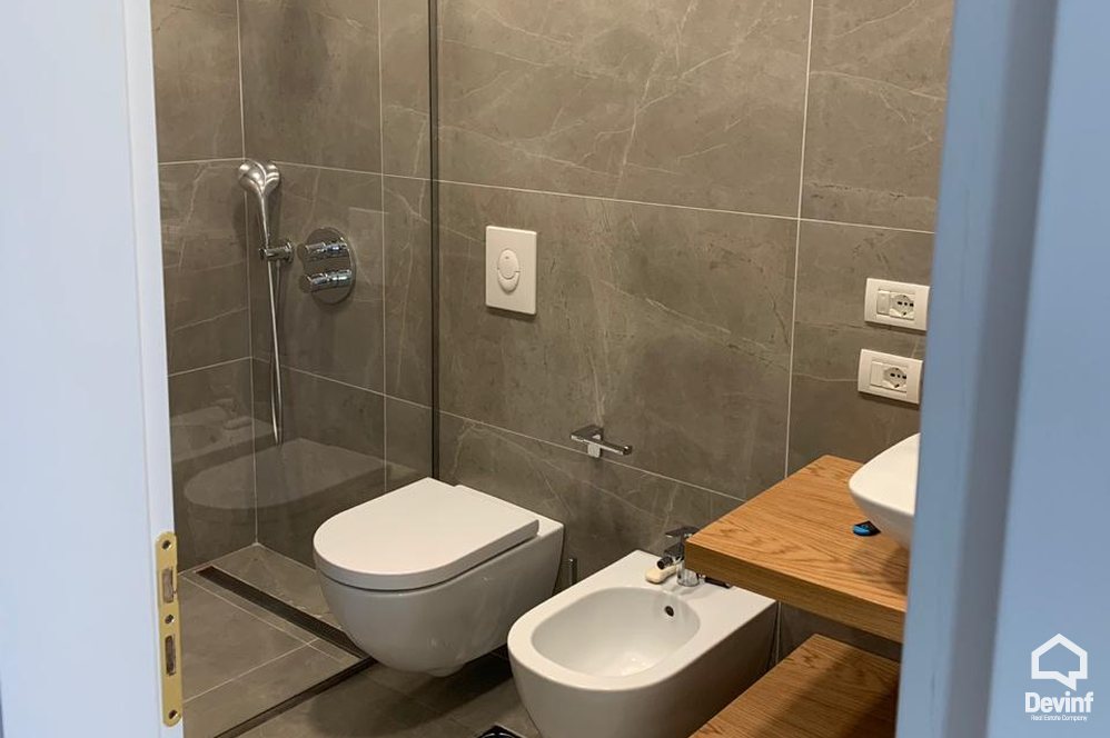 Durres Shitje Vile 4+1+G Kompleks Residencial ne GJirin e Lalezit bregdet kompleks rezidencial