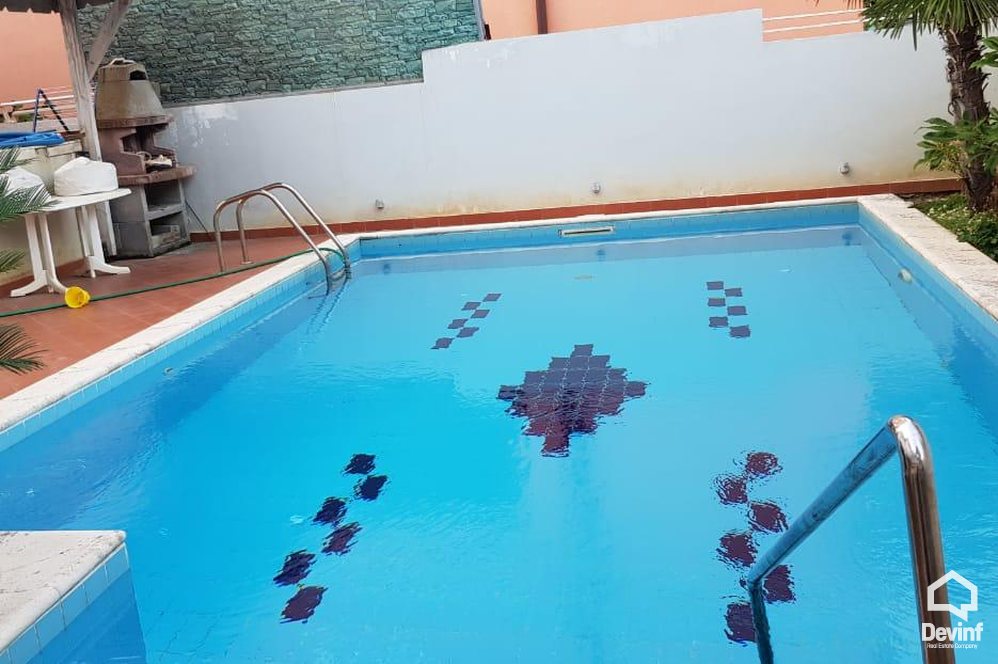 Durres Shitje Vile 3+1+G Kompleks rezidencial ne Qerret bregdet kompleks rezidencial vile