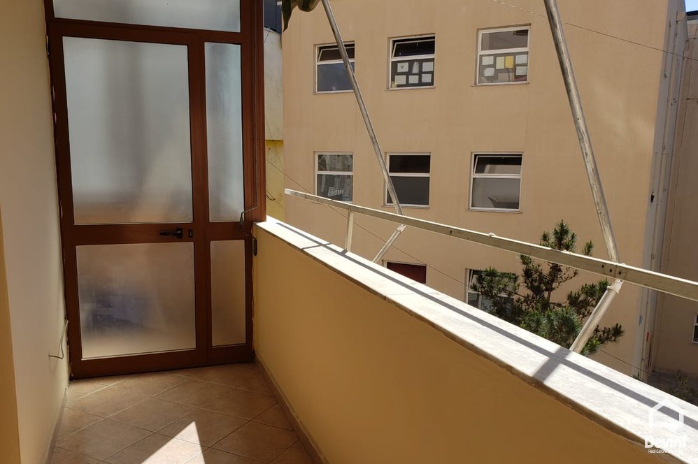 Tirane Qera Apartament 2+1+A Apartament prane Shkolles se Baletit apartament