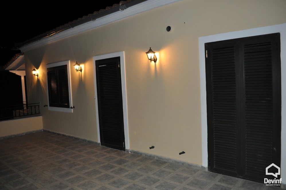 Gjirokaster For Sale Villa Me shume se 4 dhoma Near the Football Stadium of Gjirokaster City Villa