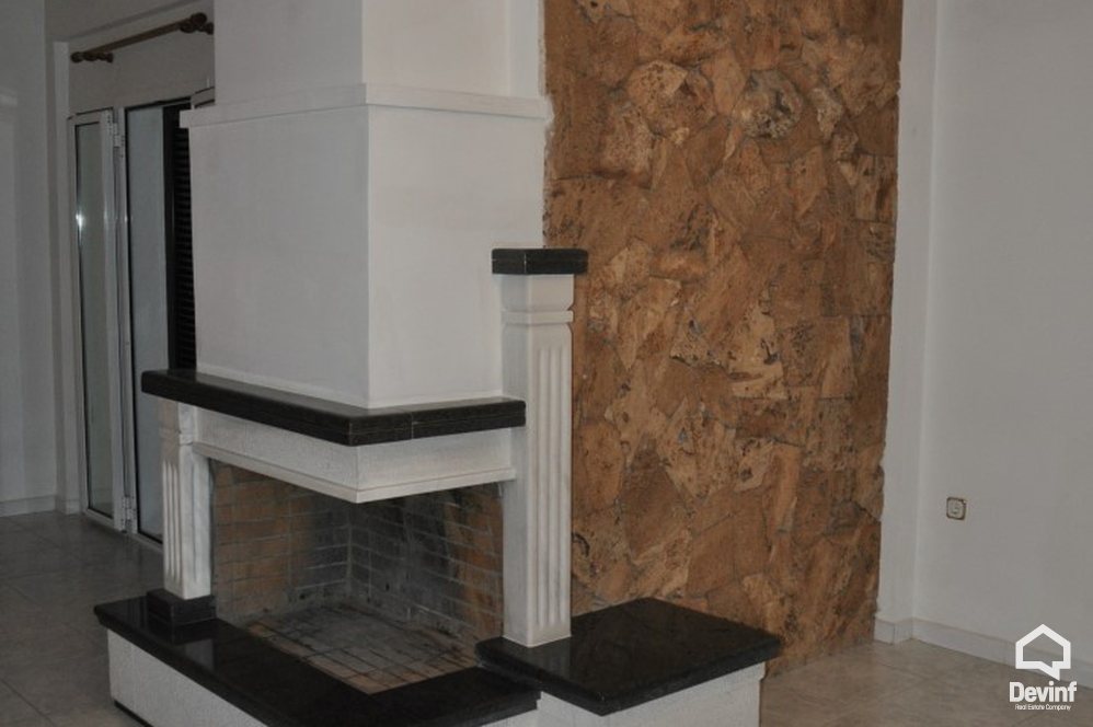 Gjirokaster For Sale Villa Me shume se 4 dhoma Near the Football Stadium of Gjirokaster City Villa