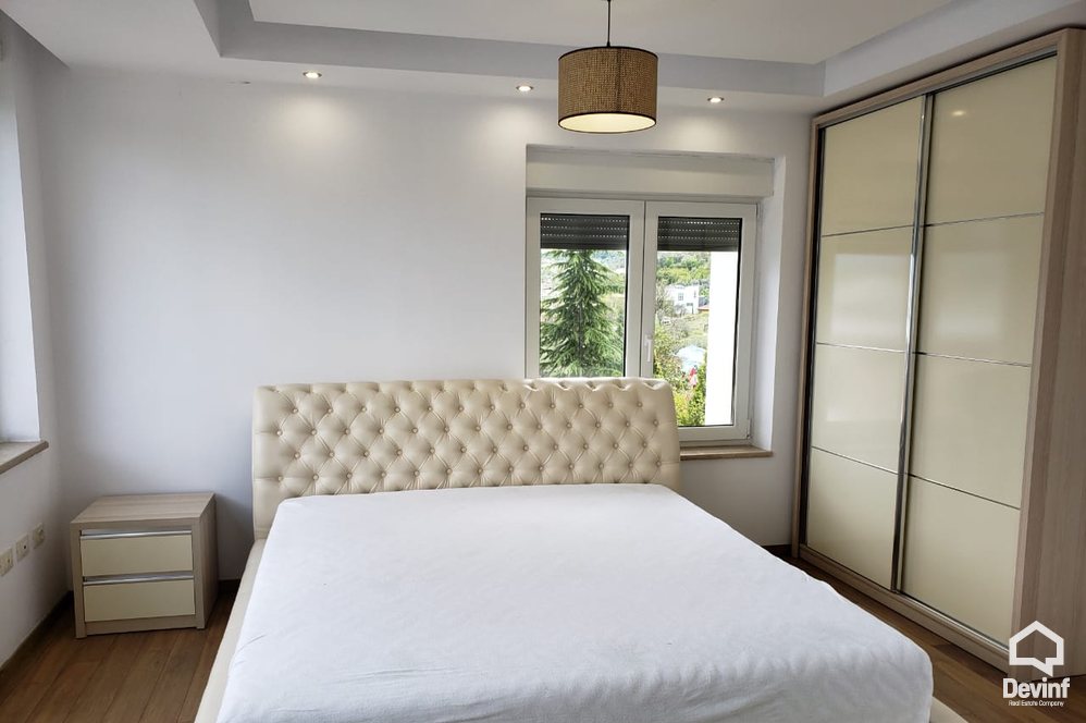 Tirane Qera Vile 4+1+A Vile ne nje kompleks vilash prane TEG  vile kompleks rezidencial