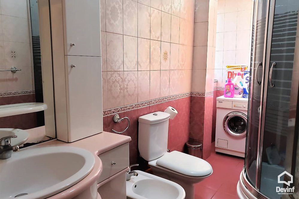 Tirane For Sale Apartment 3+1+A Barrikada Street Apartment