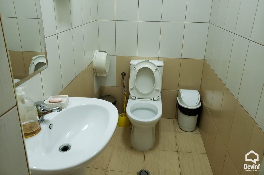 Tirane Shitje Zyre  Zyre ne zonen e Bllokut zyre