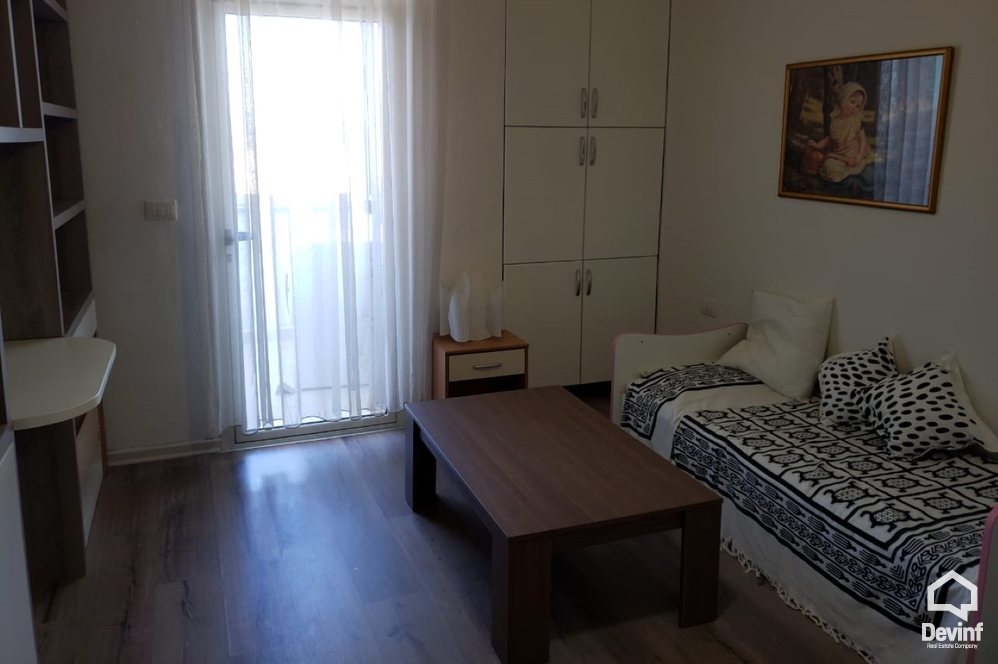 Tirane Qera Apartament 3+1+A Prane diges se Liqenit te Tiranes apartament