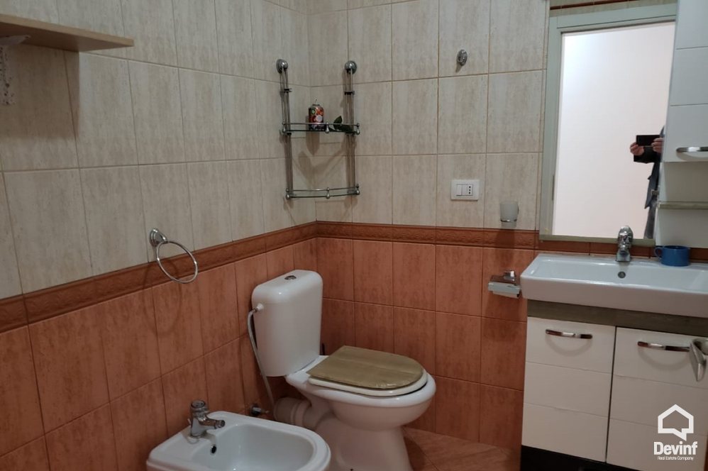 Tirane Qera Apartament 3+1+A Prane diges se Liqenit te Tiranes apartament