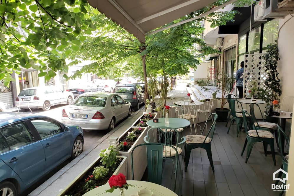 Tirane Qera Dyqan  Ne Rr. Medar Shtylla dyqan bar-kafe