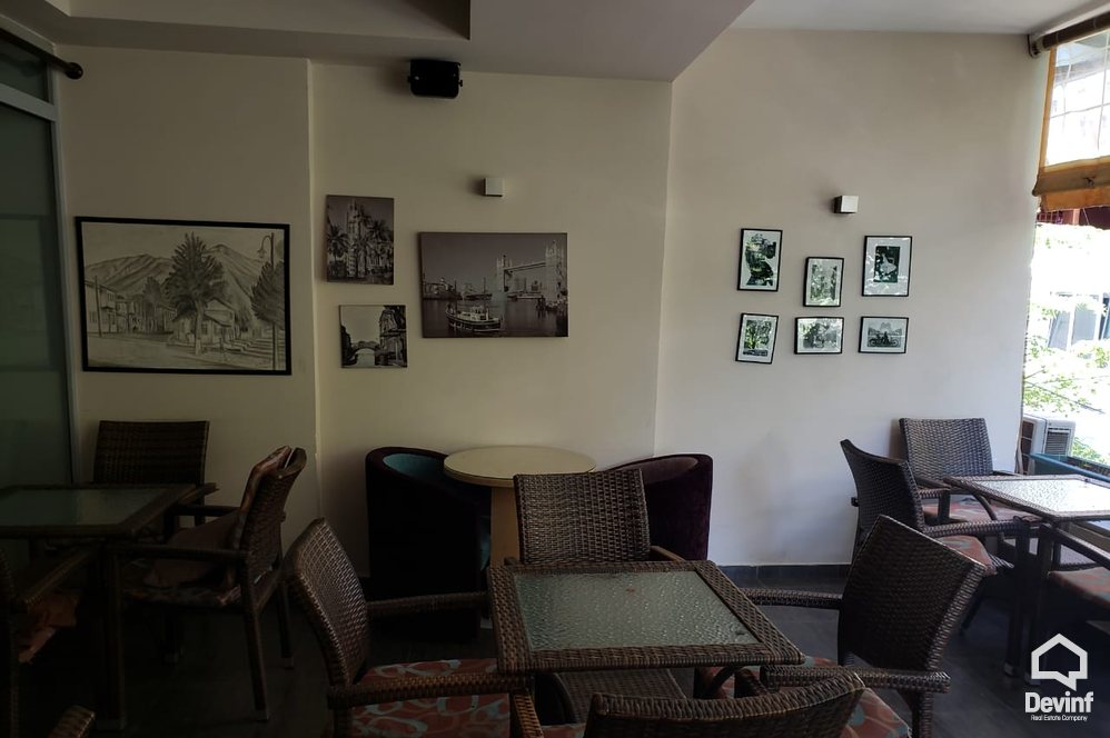 Tirane Qera Dyqan  Ne Rr. Medar Shtylla dyqan bar-kafe