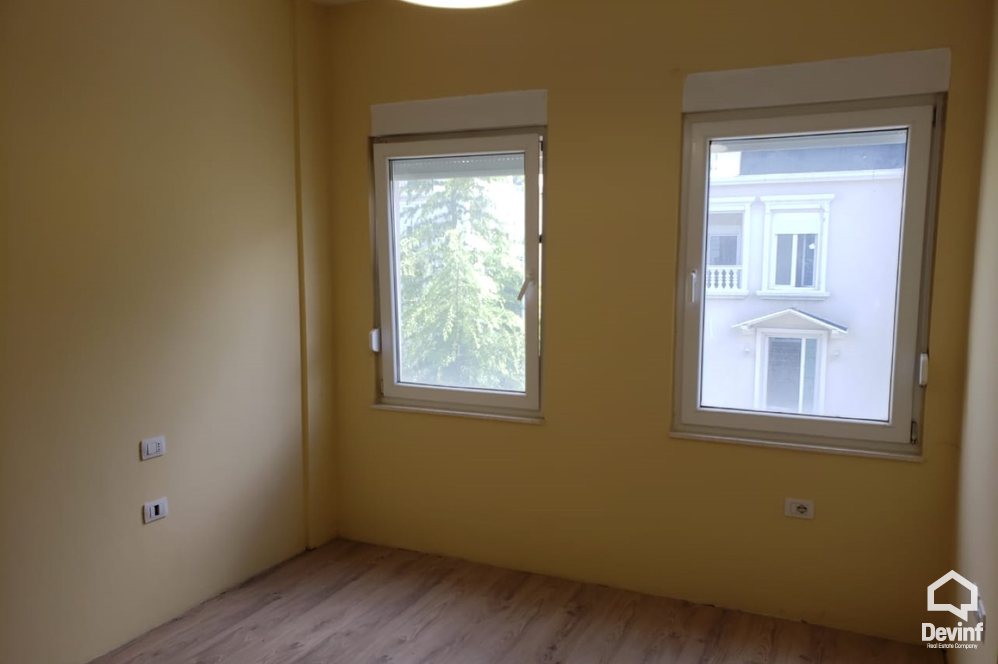 Tirane For Rent Villa  Hosuse in a residential compound in TEG area Villa